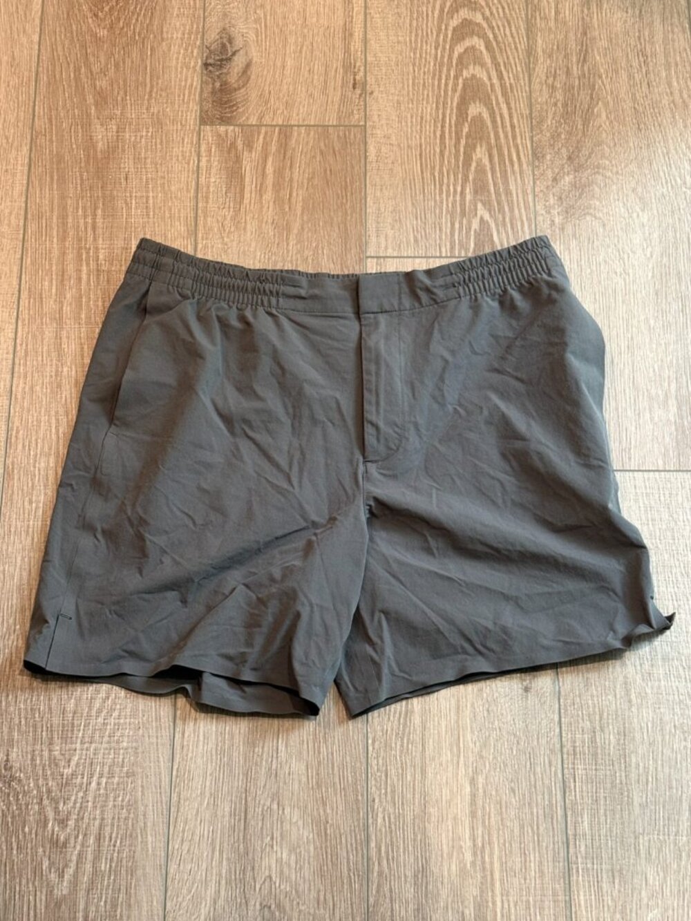 Banana Republic Aiden Gray‎ Elastic Waist Chino Shorts Men's Sz L